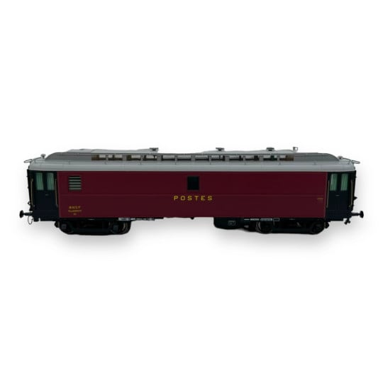 [HO] : Voiture postale OCEM Ambulant 16m PAmyi, livrée rouge foncé, SNCF, Ep. III - VB247