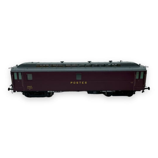 [HO] : Voiture postale OCEM Ambulant 16m PAmyi, livrée brun PTT, SNCF, Ep. III - VB247