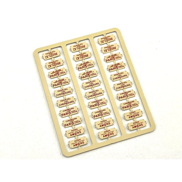 [HO] : Plaques d’itinéraires pour voitures voyageurs, Lettres Rouges, Région Ouest [x 30] – XB046