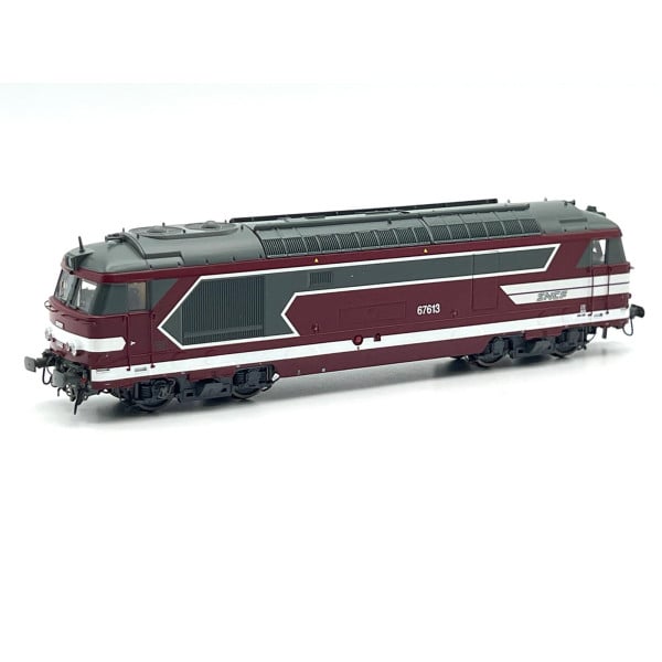 [HO] : Locomotive diesel BB 67613, Livrée Rouge Capitole, CMR, Ep. VI, Analogique - MB243