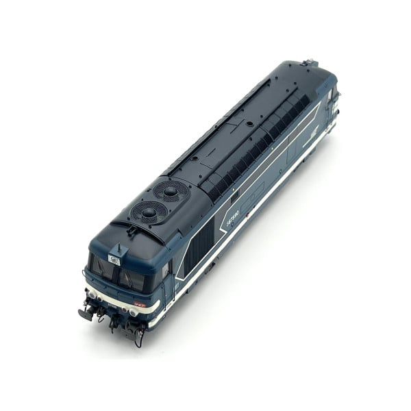 [HO] : Locomotive diesel BB 67590 Livrée d'origine, Logos Casquette/Carmillon, Ep. V-VI, Analogique - MB250