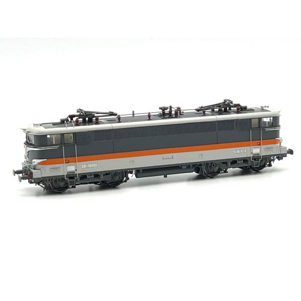 [HO] : Locomotive électrique BB 16053, livrée Corail, dépôt de Paris La Chapelle, Ep. IV, SNCF, DCC Sound – MB180S