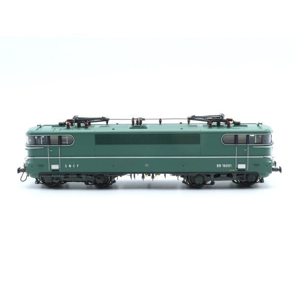 [HO] : Locomotive électrique BB 16001, livrée vert d'origine, dépôt de Strasbourg, Ep. III, Analogique - MB165