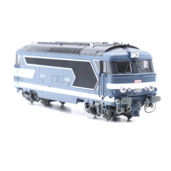 [N] : Locomotive diesel BB 67465 livrée bleue à plaques, Caen, SNCF Ep. IV, Analogique – MIKADOTRAIN NW334