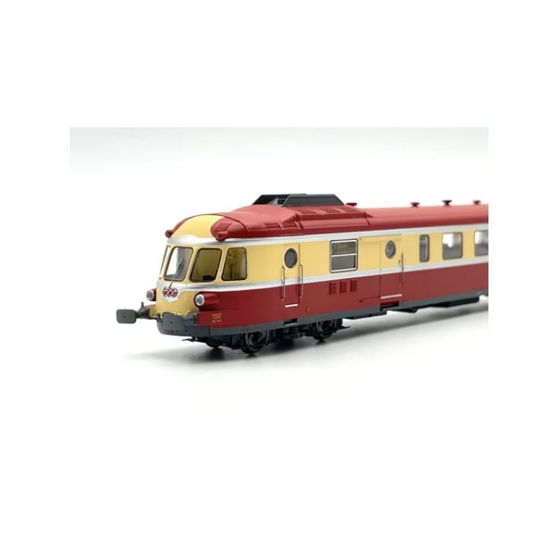 [HO] : Autorail RGP 1 X-2779, Rouge TEE, LYON-VAISE, Ep. III-IV ...