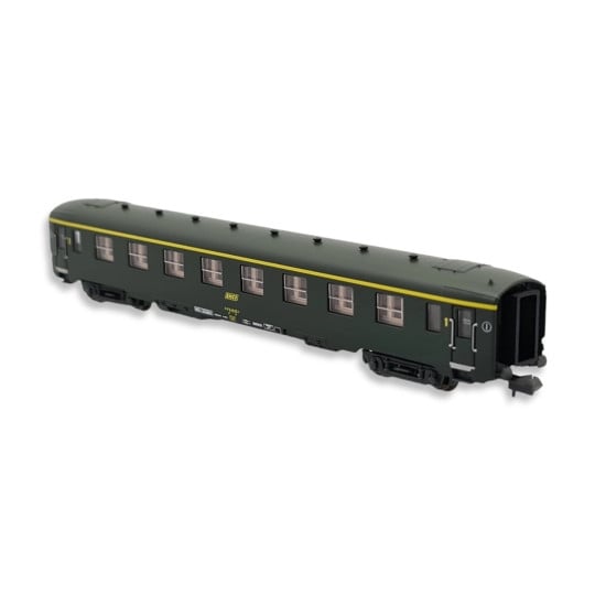 [N] : Voiture DEV AO, A8, Livrée vert 306, Logo Jaune encadré, Ep. IV – MIKADOTRAIN NW285