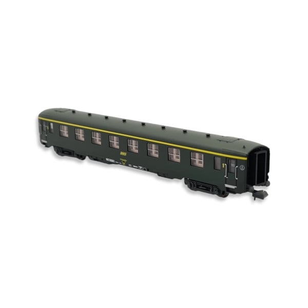 [N] : Voiture DEV AO, A8, Livrée vert 306, Logo Jaune encadré, Ep. IV – MIKADOTRAIN NW285